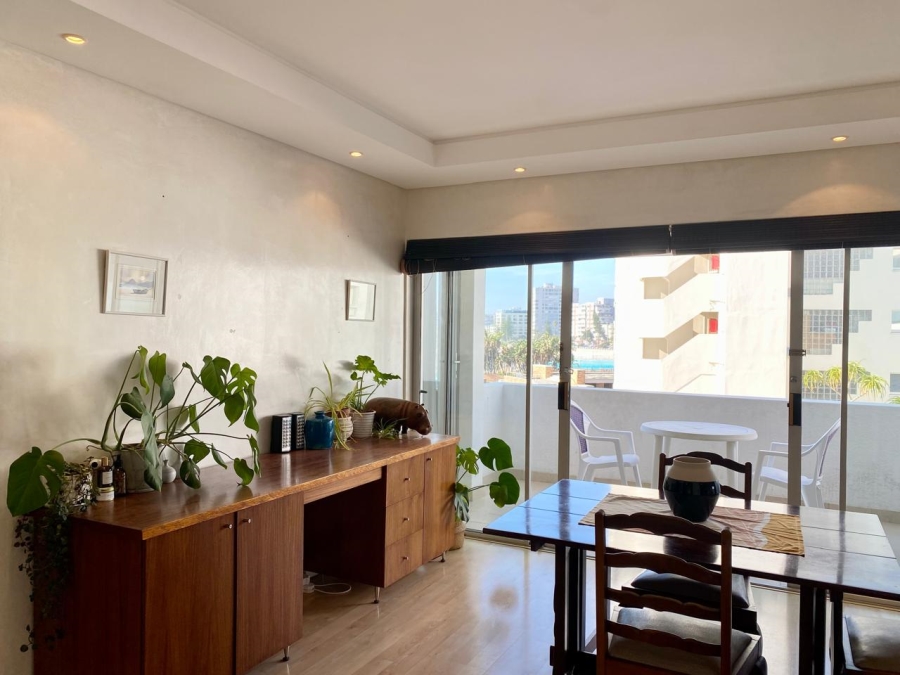 To Let 2 Bedroom Property for Rent in Sea Point Western Cape